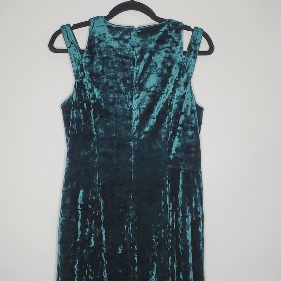 Maggy London Crushed Velvet Midi Dress Size 10 Green Stretch Velour Party - Picture 8 of 15